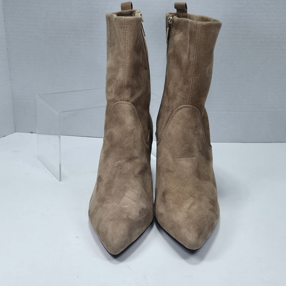 Jones New York Sonjah Tan Suede Leather Kitten Heeled Pointed Toe Boots Size 9.5 - Picture 4 of 15